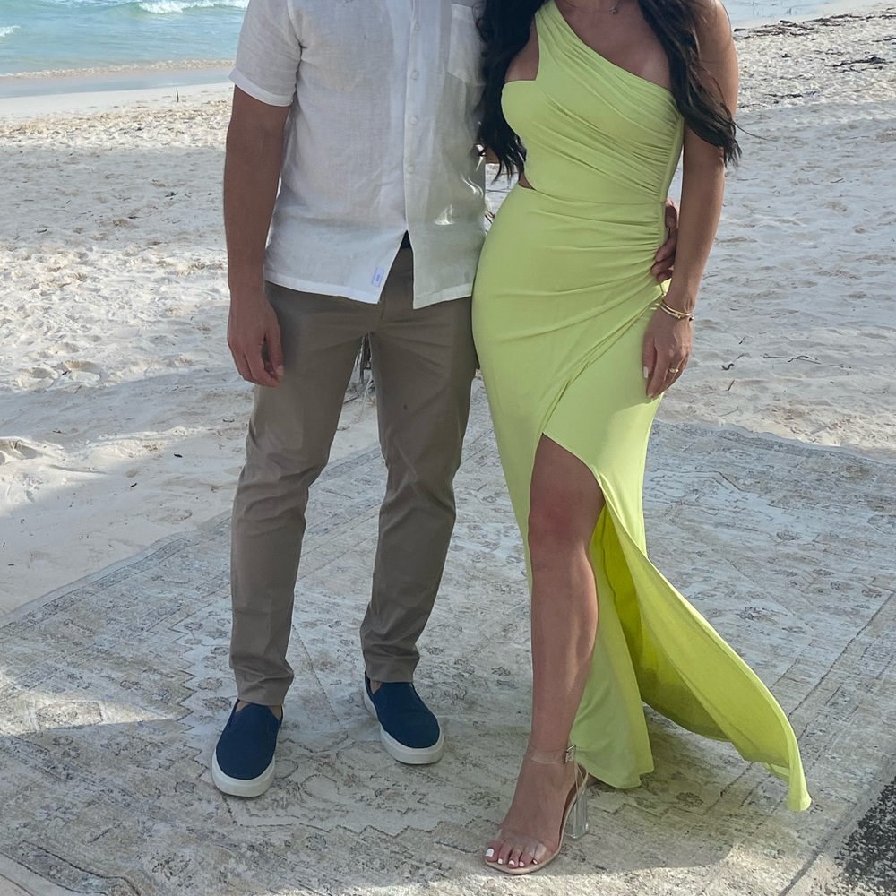 BCBGMaxAzria Lime One-Shoulder Dress